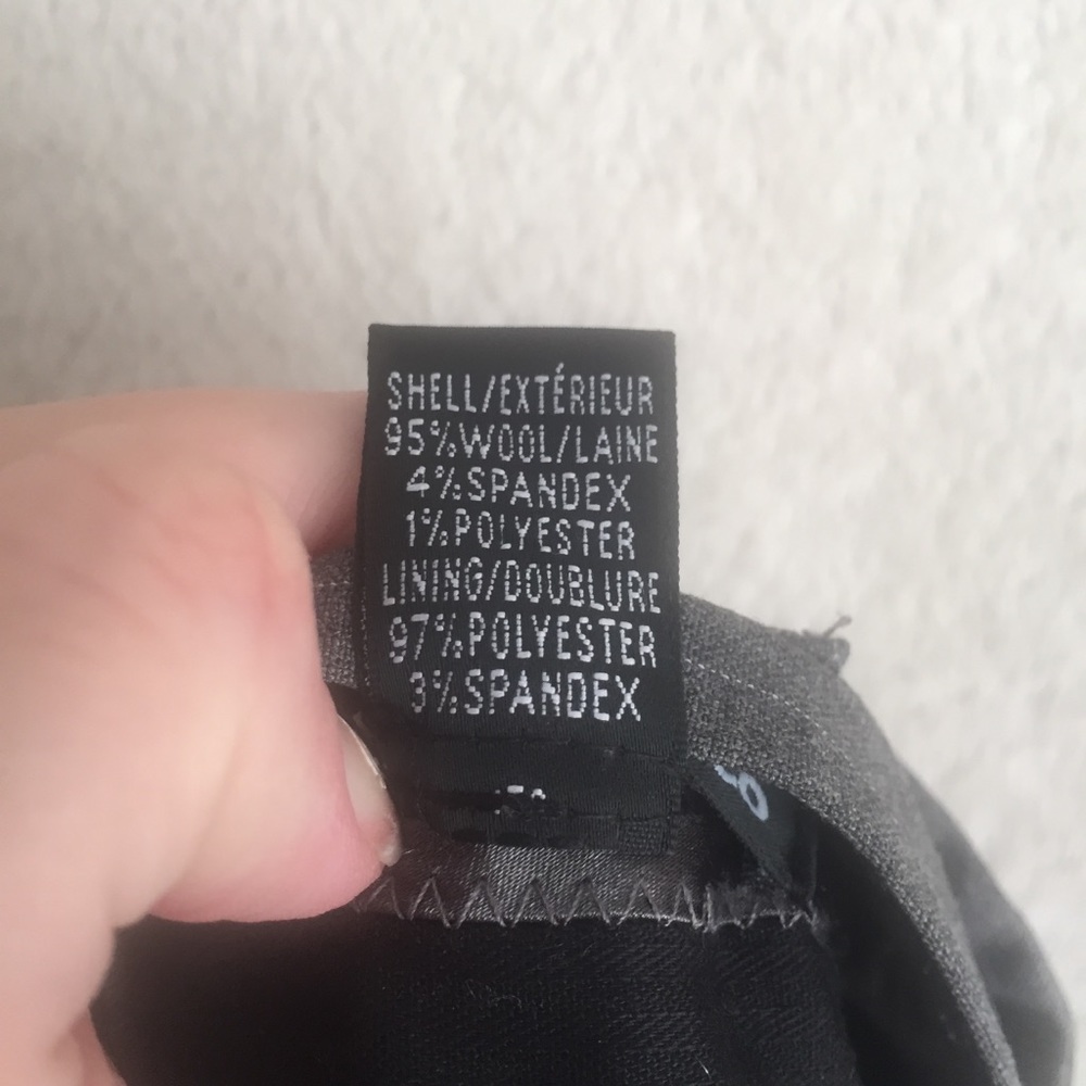 Shorts - Picture 6 of 7